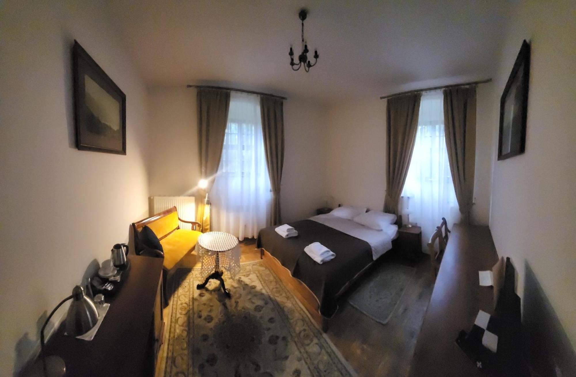 Bed and Breakfast Zamek Na Wodzie W Wojnowicach Wojnowice  Экстерьер фото