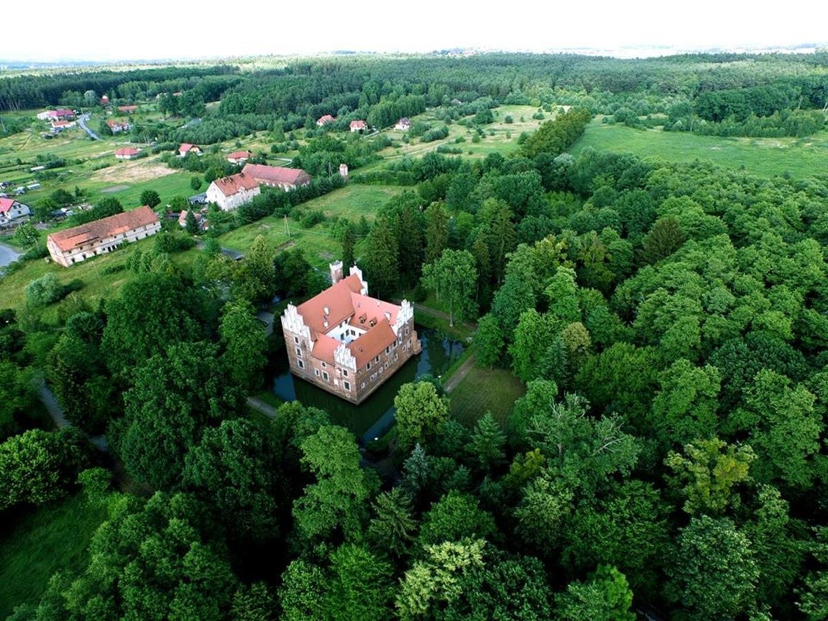 Bed and Breakfast Zamek Na Wodzie W Wojnowicach Wojnowice  Экстерьер фото